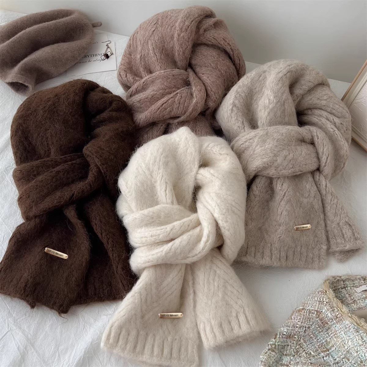 高品質ウールスカーフ、レディース・メンズ、冬の新作、ウール混 - Wool Scarf Men のレビューと価格